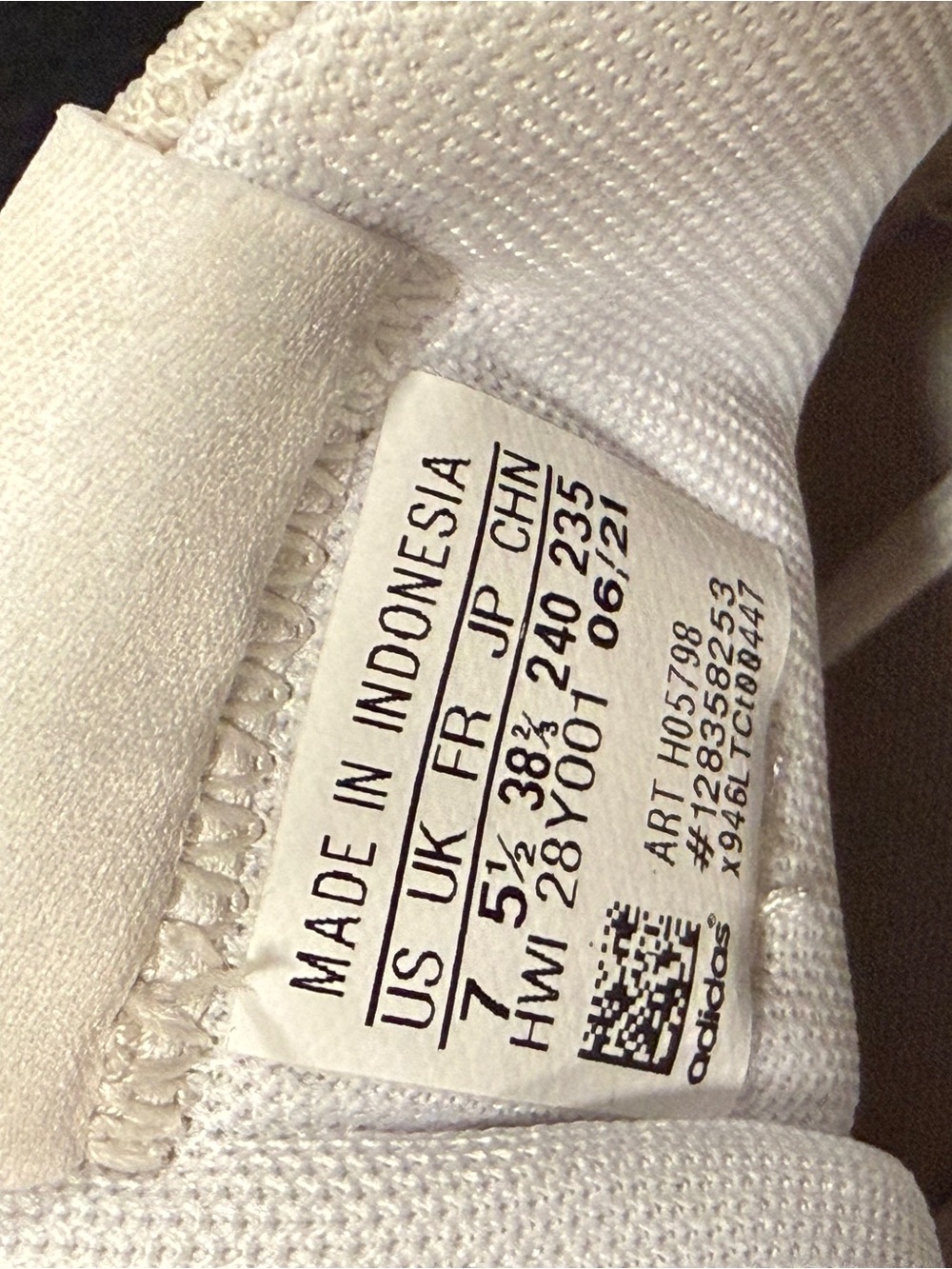 adidas CloudfoamCream Knit Sneakers with Blue Stripes - Picture 4 of 6